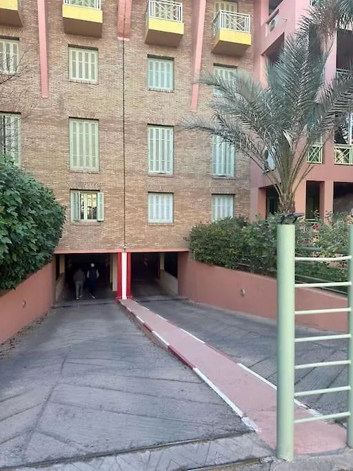 Somptueux Appartement Jardin & Piscine - Hivernage Marrakesh Apartment
