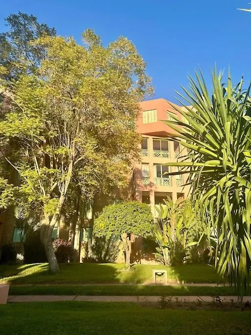 Somptueux Appartement Jardin & Piscine - Hivernage Marrakesh